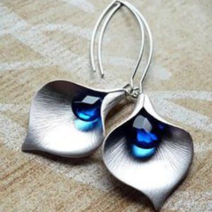 925 Silver Plated Blue Water Drop Gem Lily Flower Drop Earrings  NEW